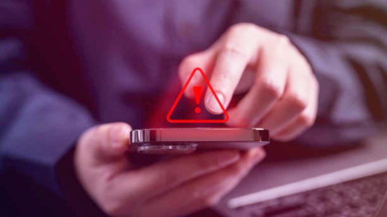 FELCC alerta por siete casos de estafa digital y recomienda descargar aplicaciones solo de sitios autorizados