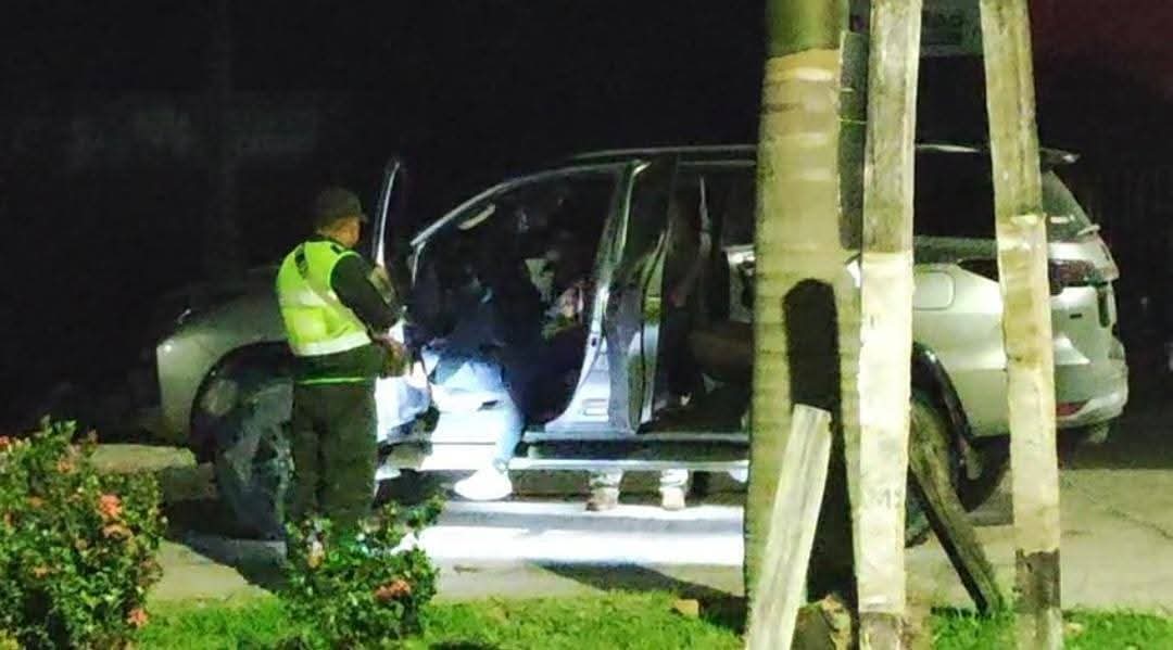 Ataque armado en el Urubó: hallan muerto a un hombre dentro de un vehículo
