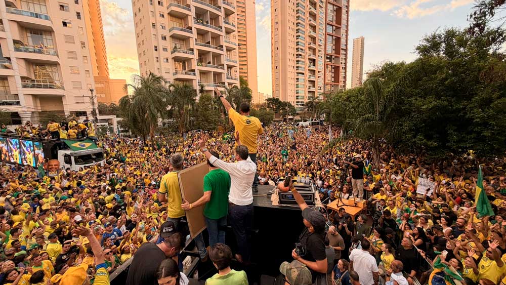 Bolsonaro mantiene ventaja sobre de Lula y Brasil irá al balotaje el 25 de octubre