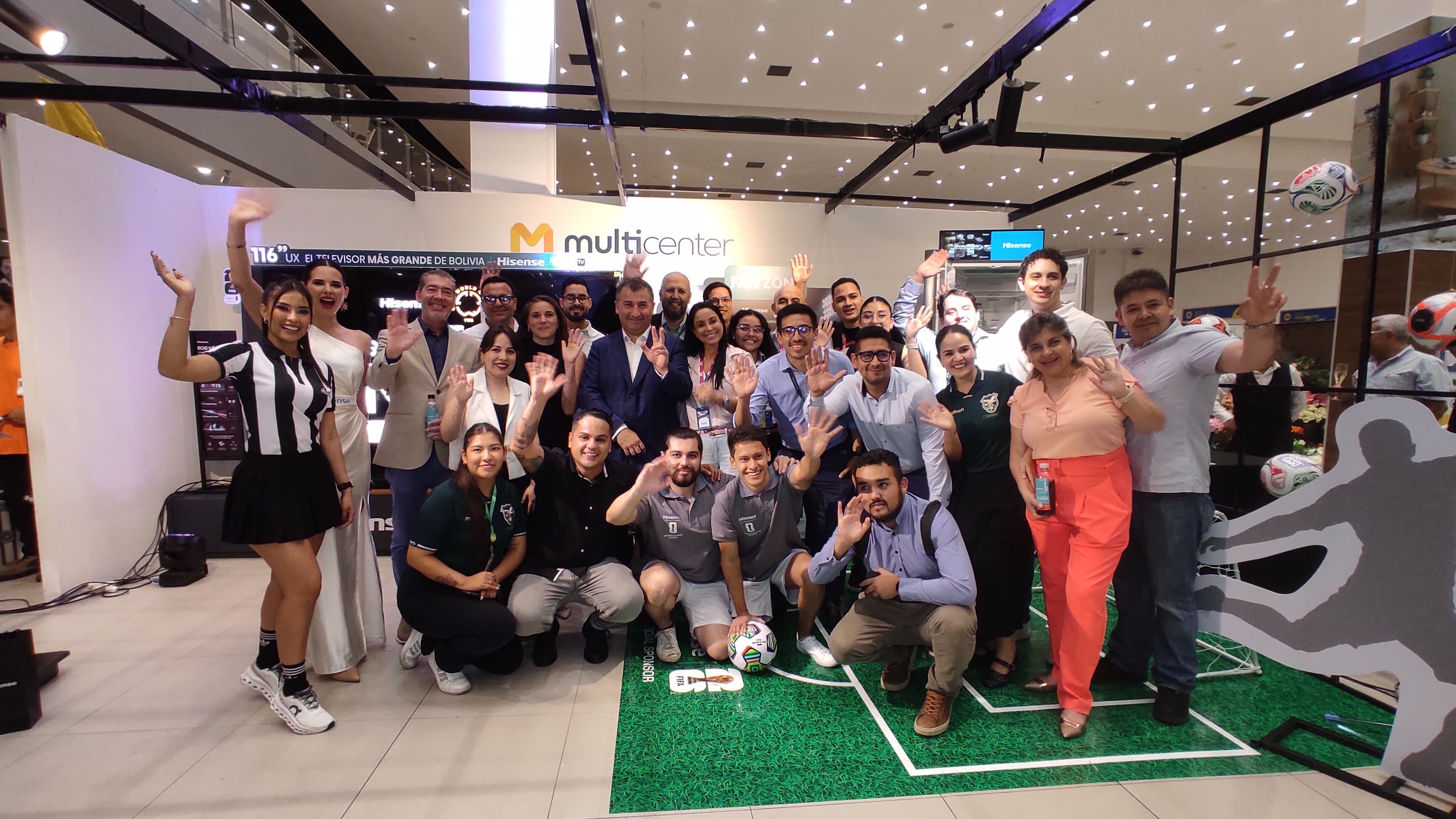 Hisense lidera las pantallas gigantes con el televisor más grande del país y lanza campaña para “vivir el mundial a lo grande”