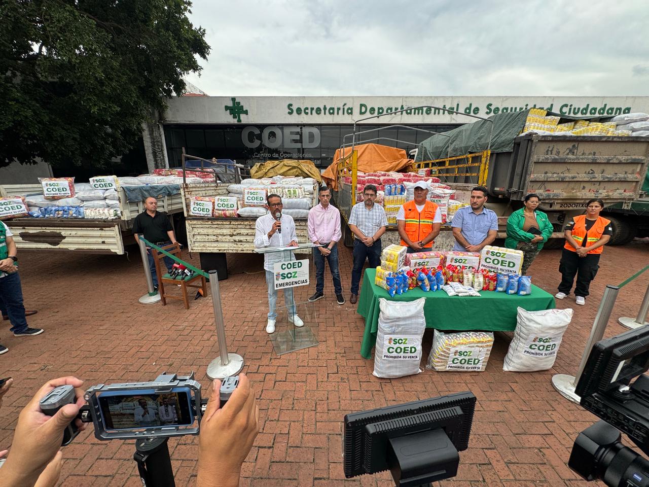 Cierran la ruta al Chaco cruceño por deslizamiento de mazamorra en Abapó