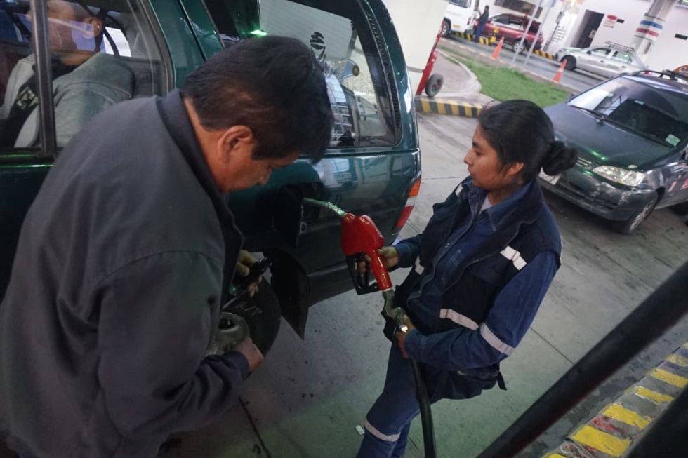 Gasolina de mala calidad: Transporte rompe diálogo con el Gobierno y anuncia vigilia en Senkata