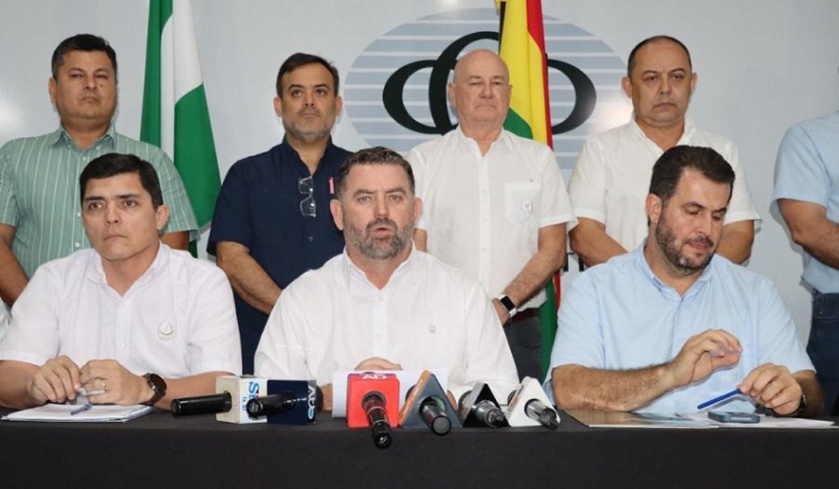 Semana clave para el país: Sube la presión para abrogar el decreto del diésel y cobra fuerza la Asamblea de la Cruceñidad