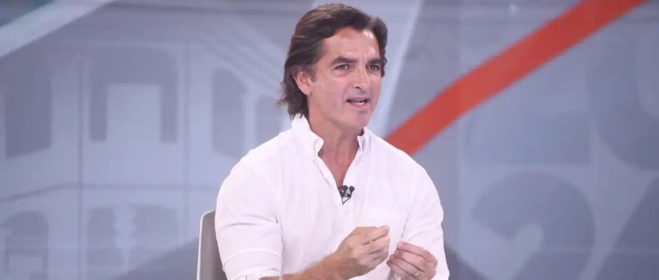 Saavedra acelera la reestructuración de la Alcaldía: 500 desvinculaciones generan ahorro y apuntan a sanear las finanzas municipales
