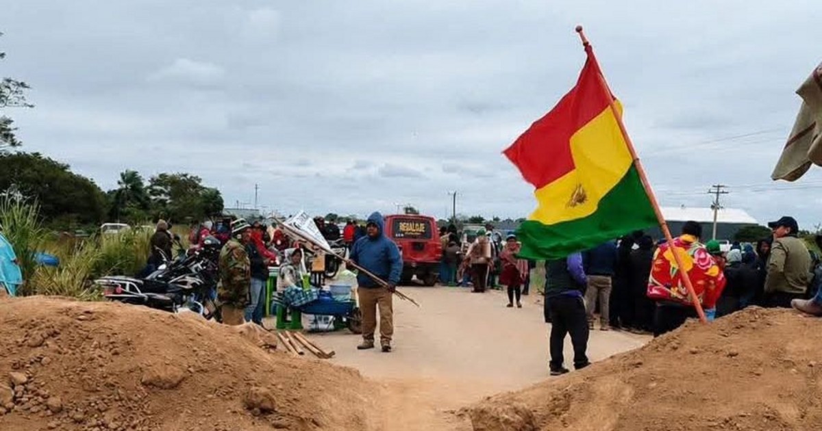 San Julián: Productores marchan y desafían el Estado de Excepción