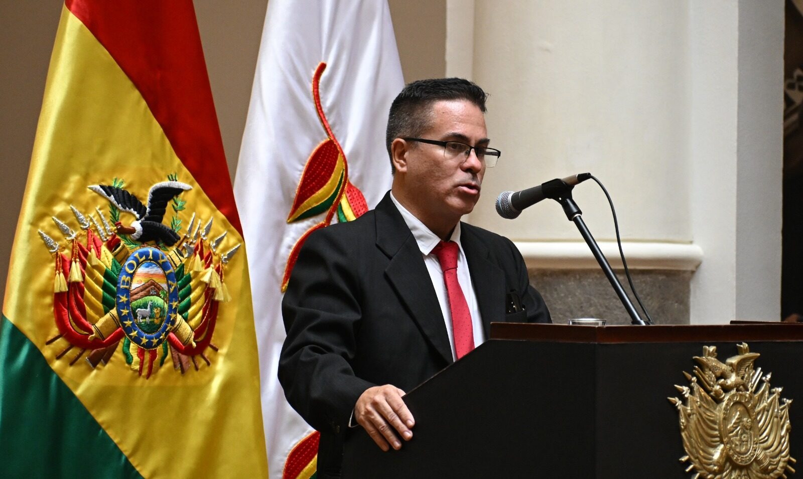 Oficial: Ya existe hora, lugar y fecha para la posesión de Jorge Armando Urioste como fiscal general interino