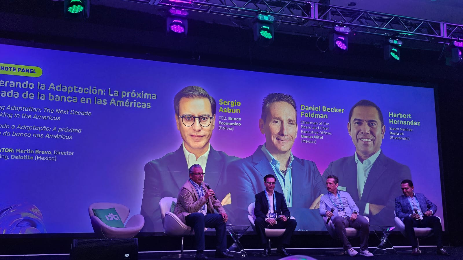 Banco Económico es Oro en innovación digital en la región