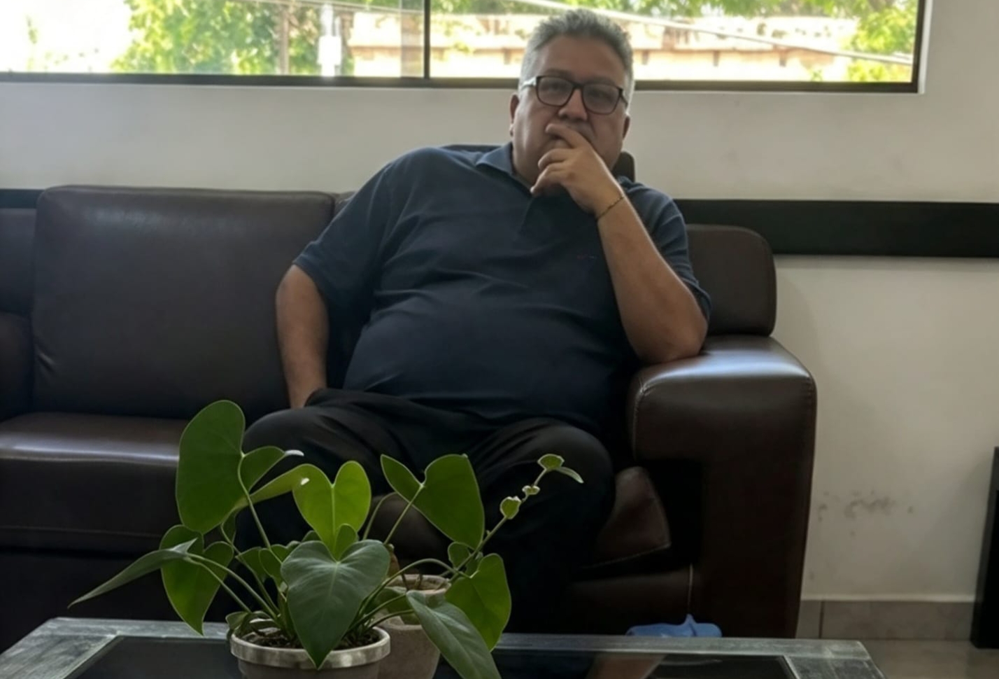 Cesa el arresto del fiscal Luis Montaño tras declarar por presunta usurpación de funciones