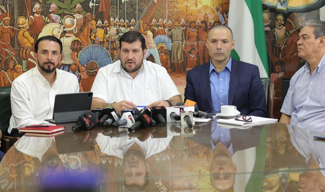 Velasco lleva cinco demandas de Santa Cruz a la mesa con el Gobierno Nacional en Pando
