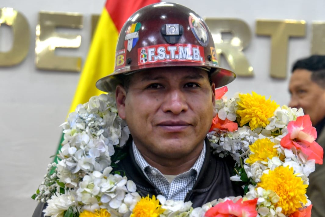 Designación de minero en el directorio de la CNS desata críticas por falta de meritocracia