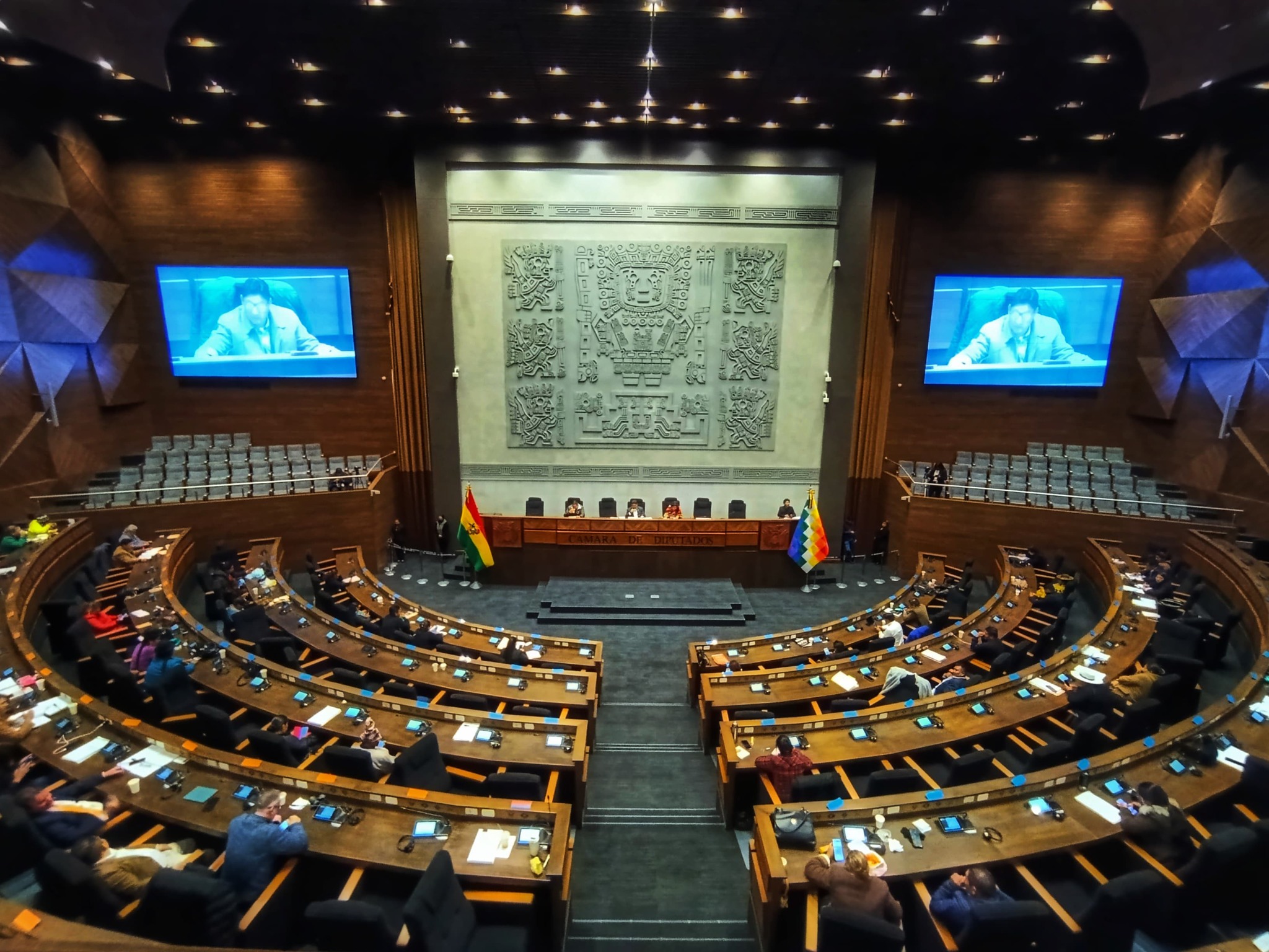 Cámara de Diputados aprueba crédito de $us 100 millones financiado por Fonplata y el documento pasa al Senado