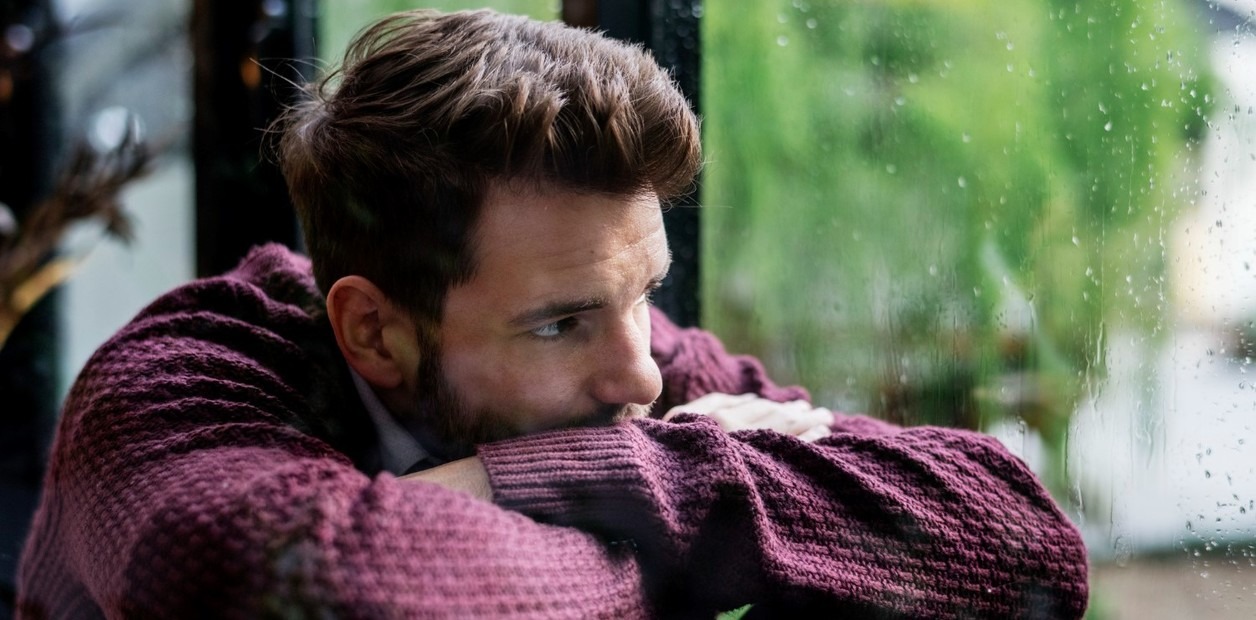 Día Mundial para la Prevención del Suicidio: el problema silencioso que escala desde casa