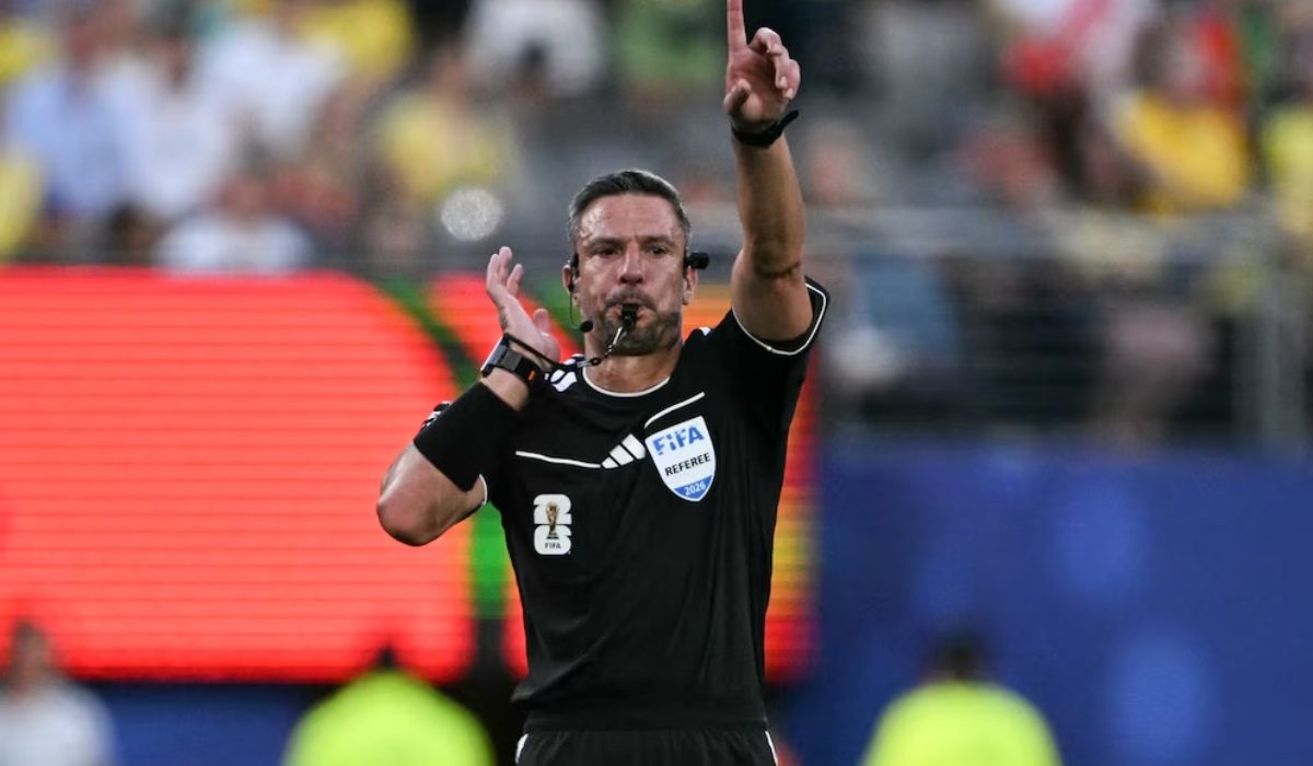 La FIFA ya eligió al árbitro de la final entre España y Argentina